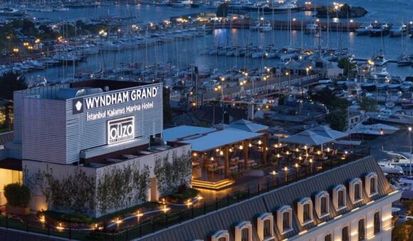 Wyndham Grand Istanbul Kalamis Marina Hotel